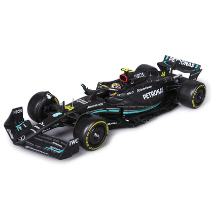 Burago 1:24 Mercedes 2023 AMG W14 E Performance  F1 Formula Car